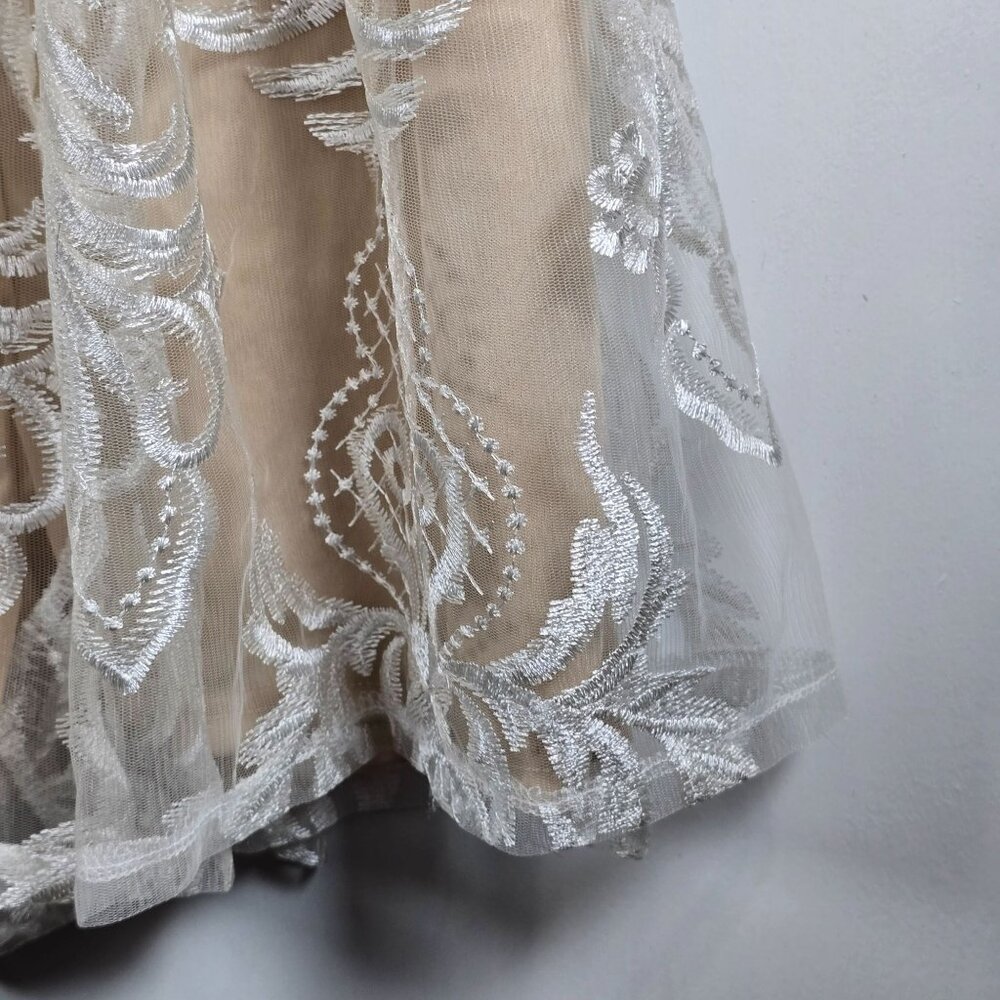 Blithe LA White Lace Over Nude Versailles Romper Playsuit, NWT, L - Picture 5 of 9